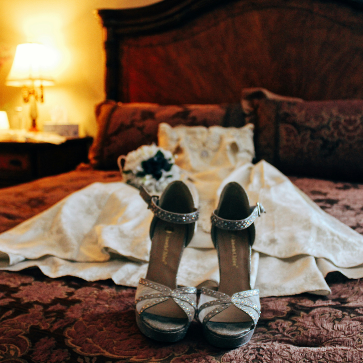 How This Bride and Groom Found Rooms for Everyone—Without the Stress