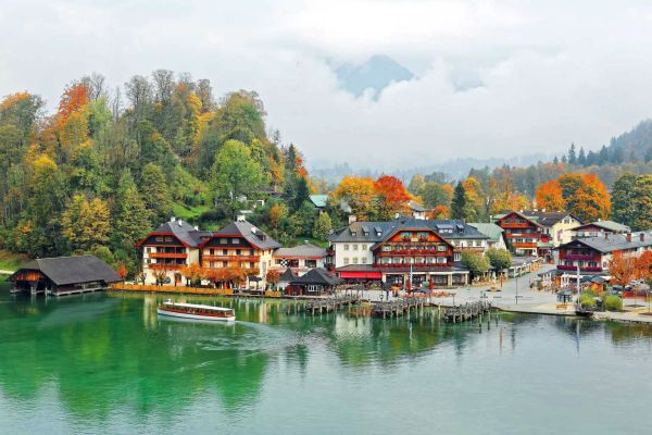 Find the Sweet Spot for Booking Thanksgiving Travel
