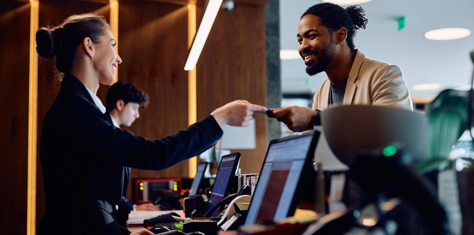 Negotiating Group Reservations for Hotels: Rates, Perks, Upgrades