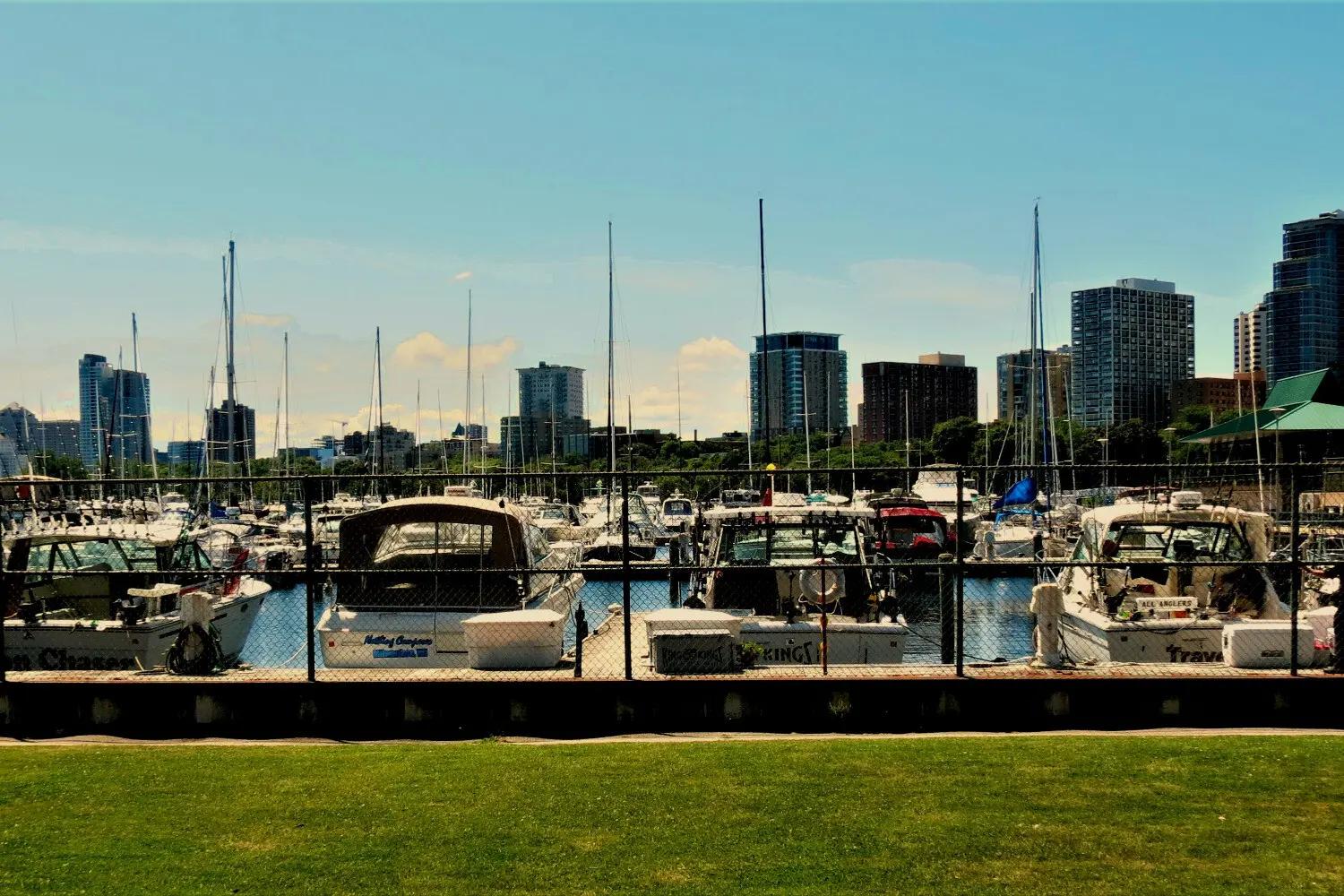 Milwaukee: Group Hotel Booking Guide