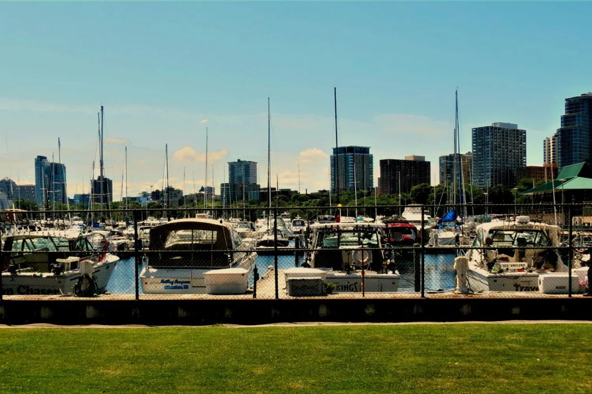 Milwaukee: Group Hotel Booking Guide