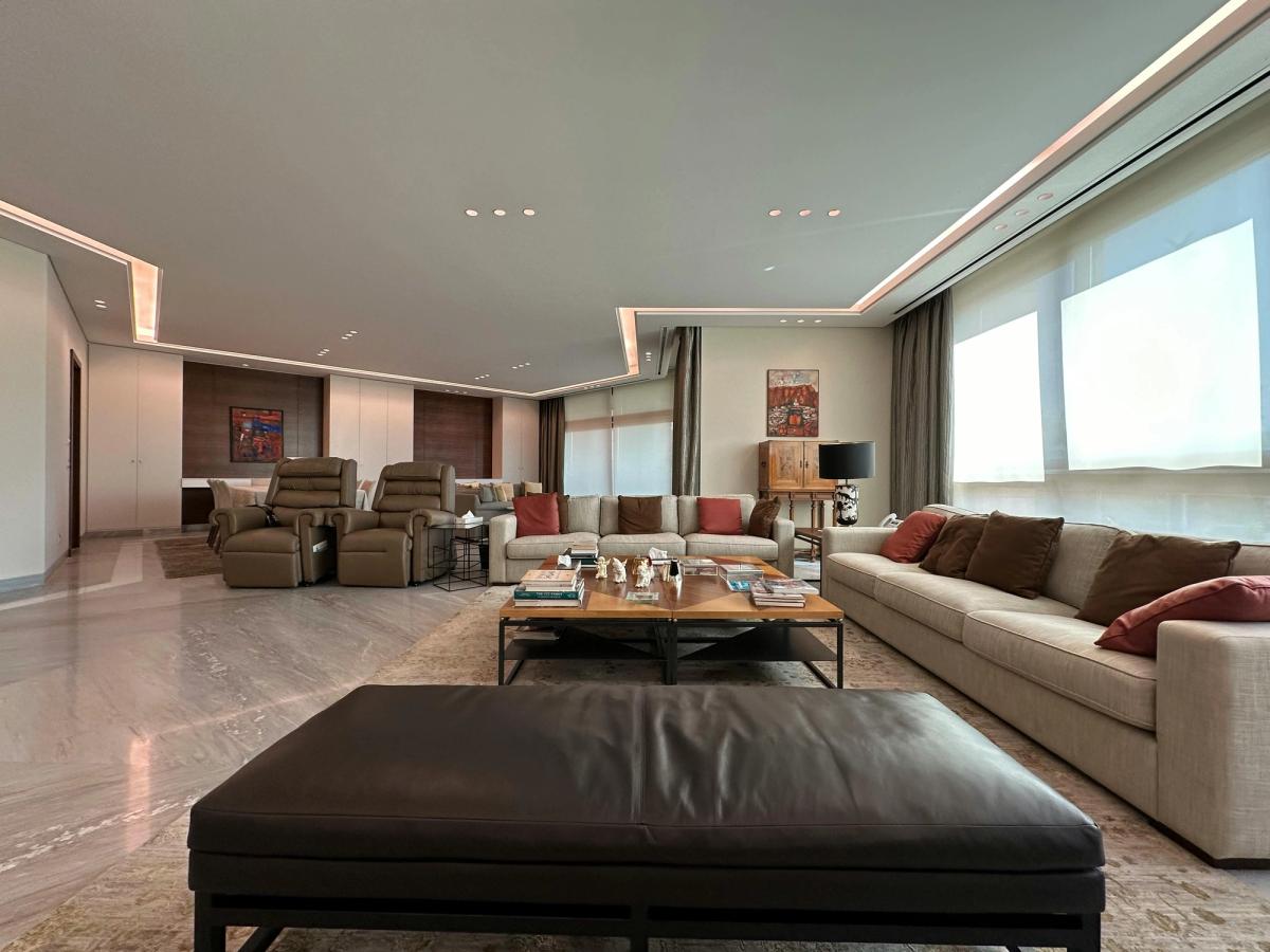 How to Get Priority Pass Lounge Access For Business Travel