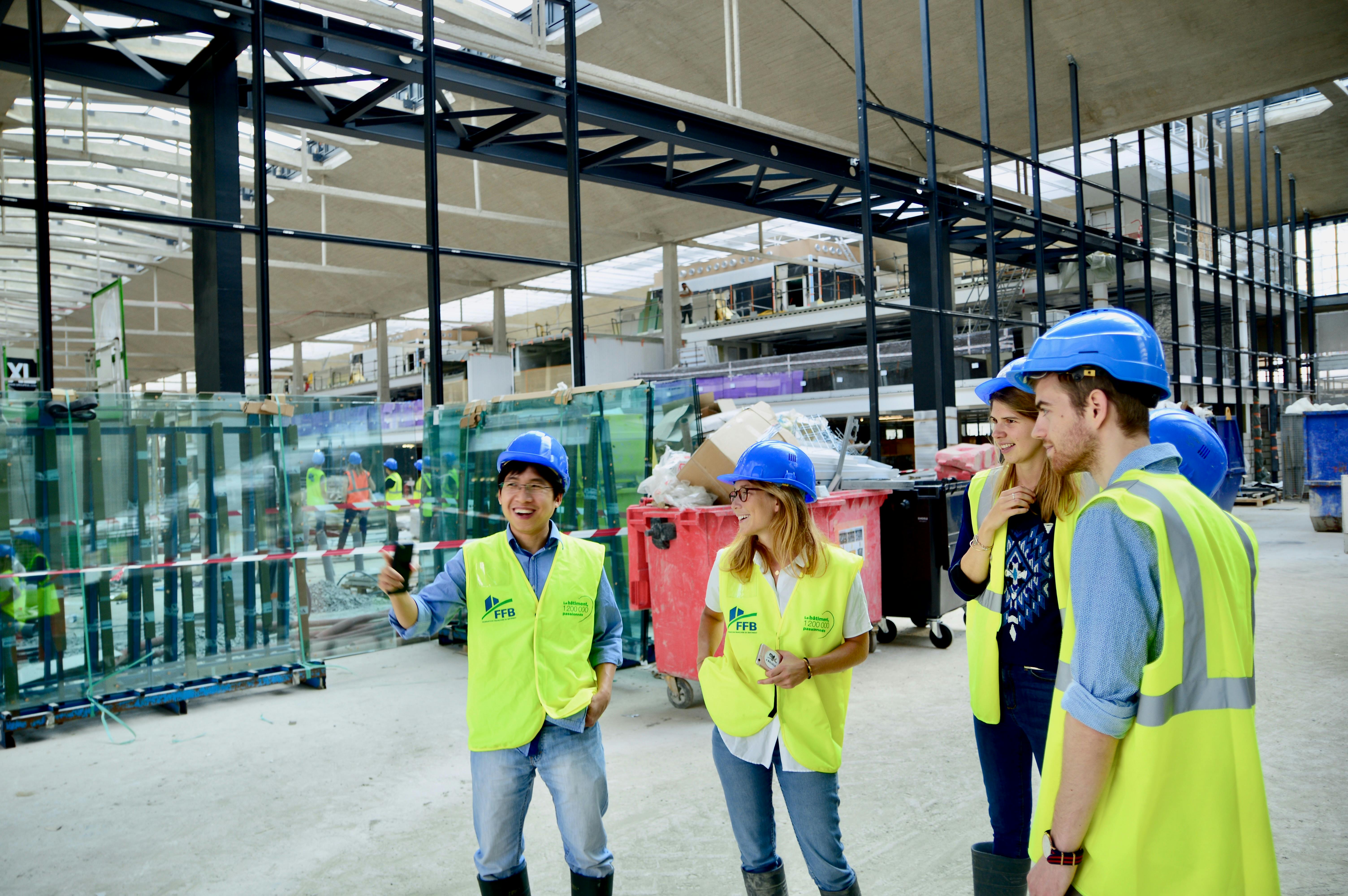 A guide to travel time pay for construction workers