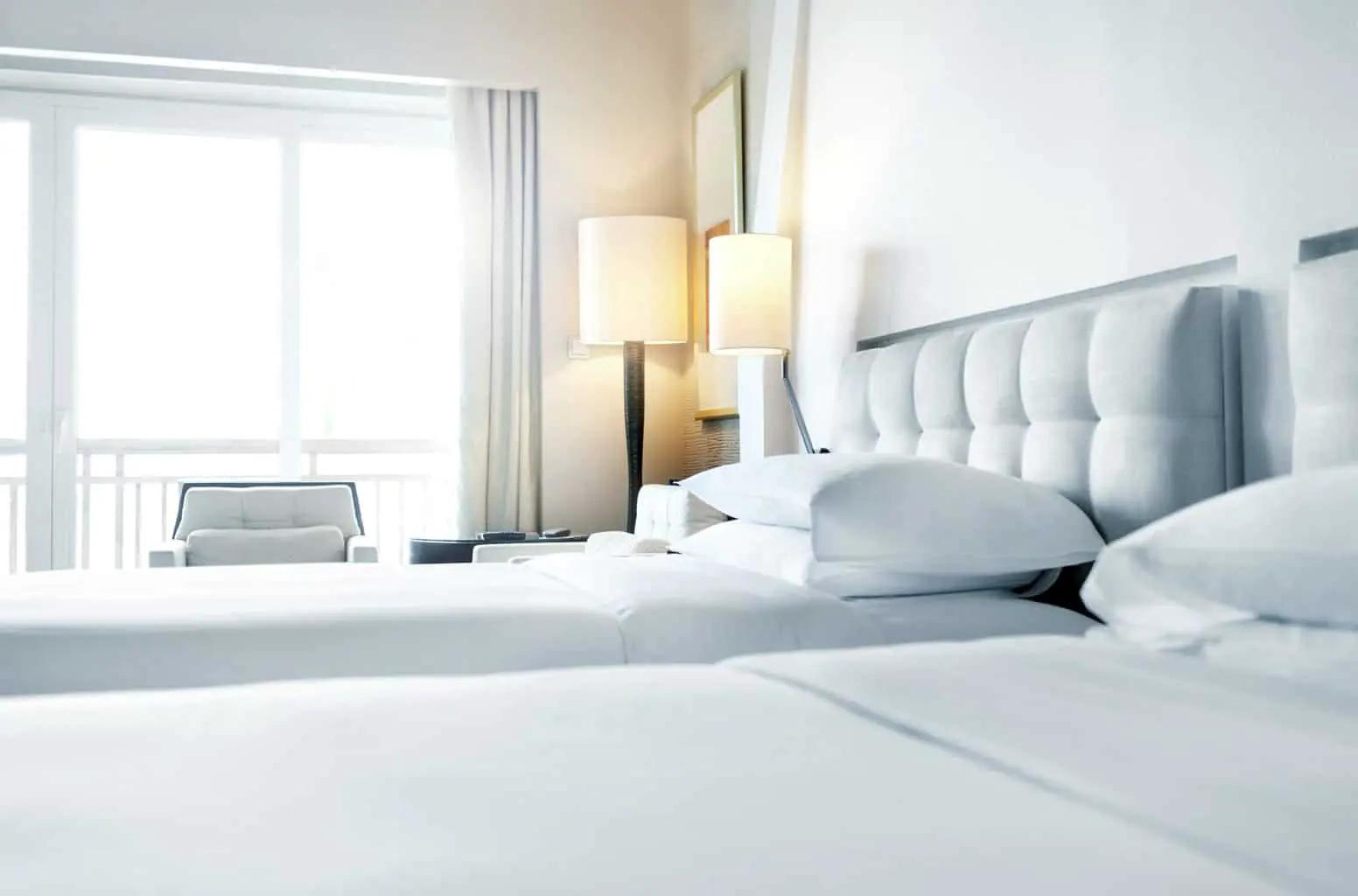5 Insider Tips on Booking Hotels & Saving Money