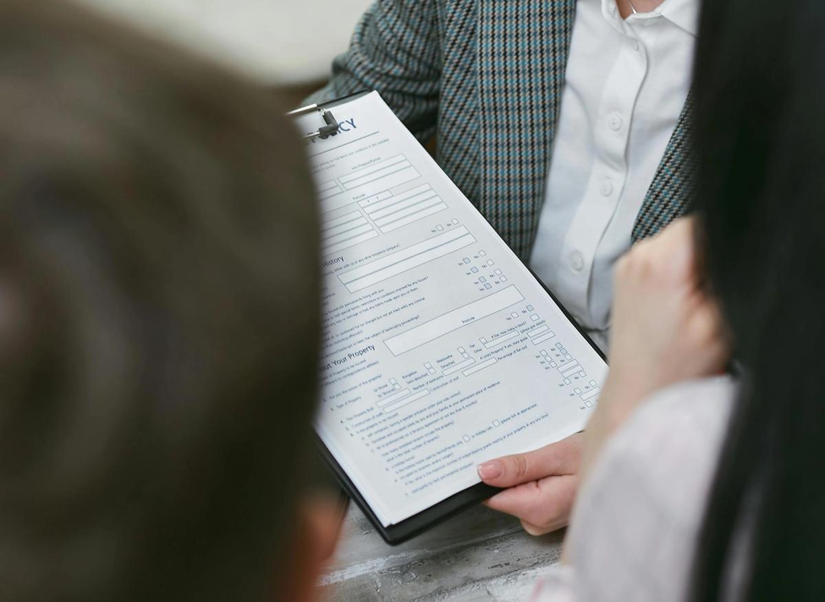 Best practices for crafting an expense reimbursement policy