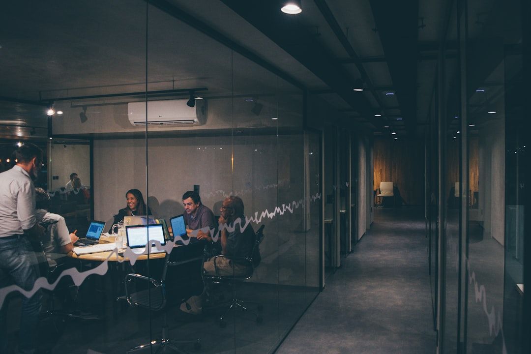 Business Travel Data: Trends, Costs & Insights 2026