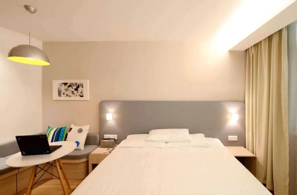 11+ Hotel RFP Tools to Help You Book Business Lodging