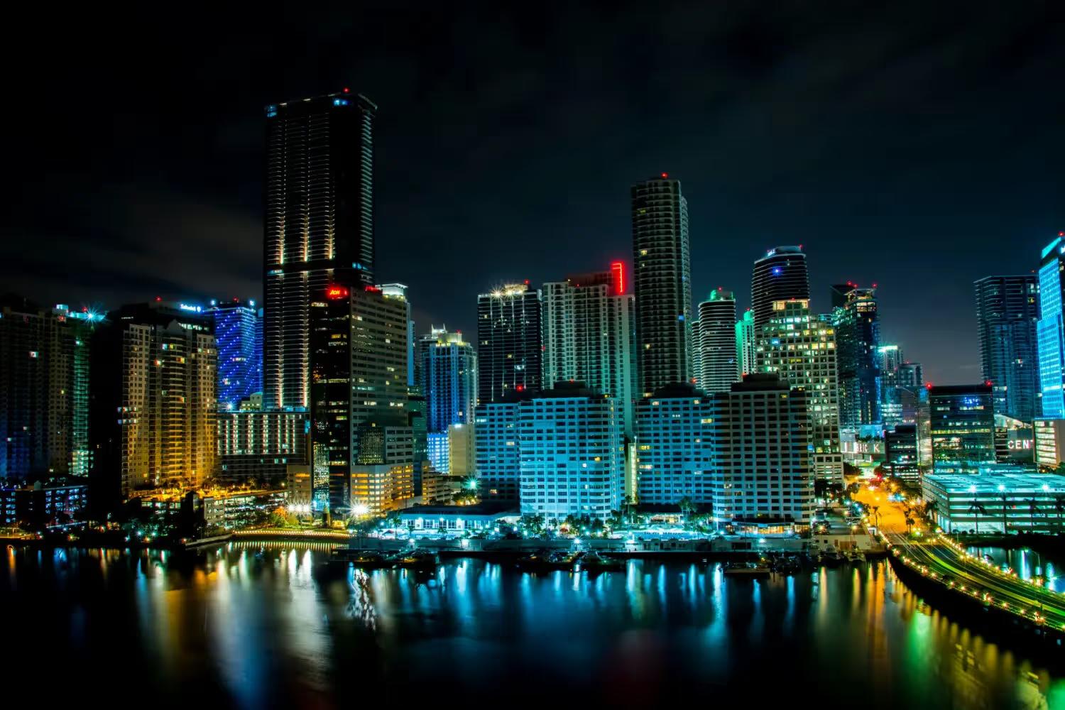 Your Guide to Large Group Hotel Bookings in Miami