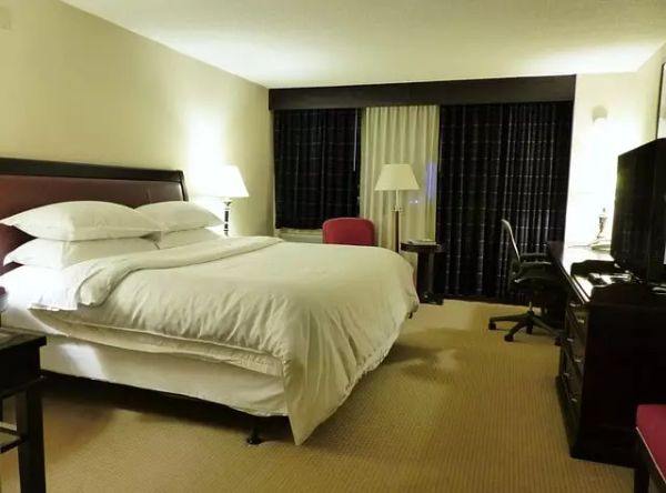 Hotel Hacking – How to Get an Upgrade for Free – Business Travel Secrets