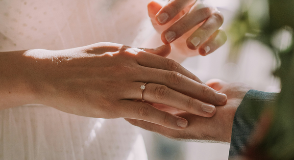 Your 9-Step Guide to a Wedding That’s Fun to Plan
