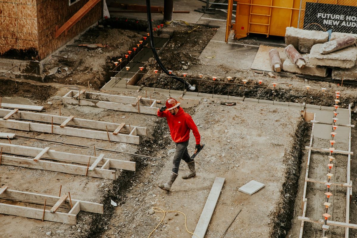 Contractor Accommodation Guide to Cost and Compliance