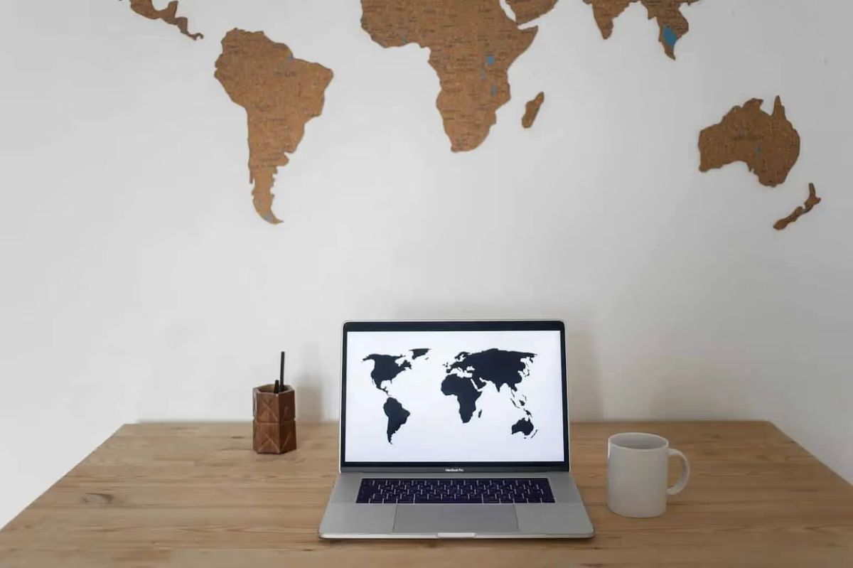What’s corporate travel management? A guide for 2025 