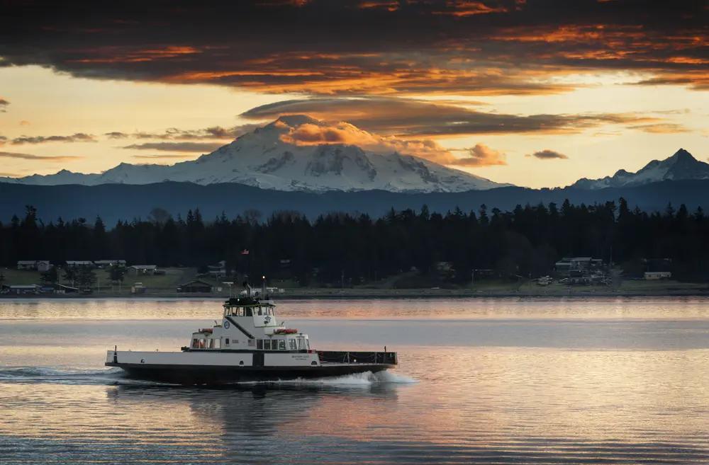 9+ Things to Do in Bellingham on Business + Bonus Picks