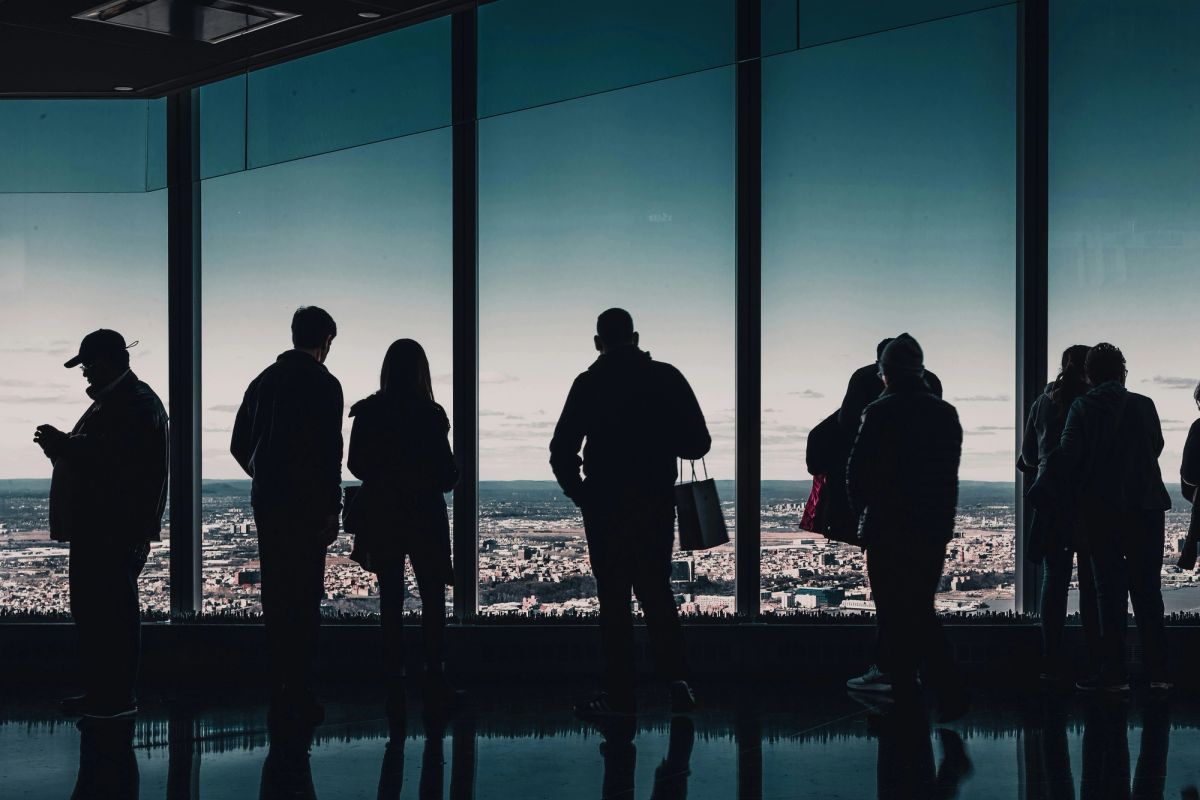 How to Score the Best Group Flight Discounts