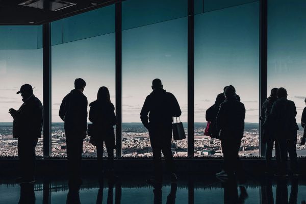 How to Score the Best Group Flight Discounts