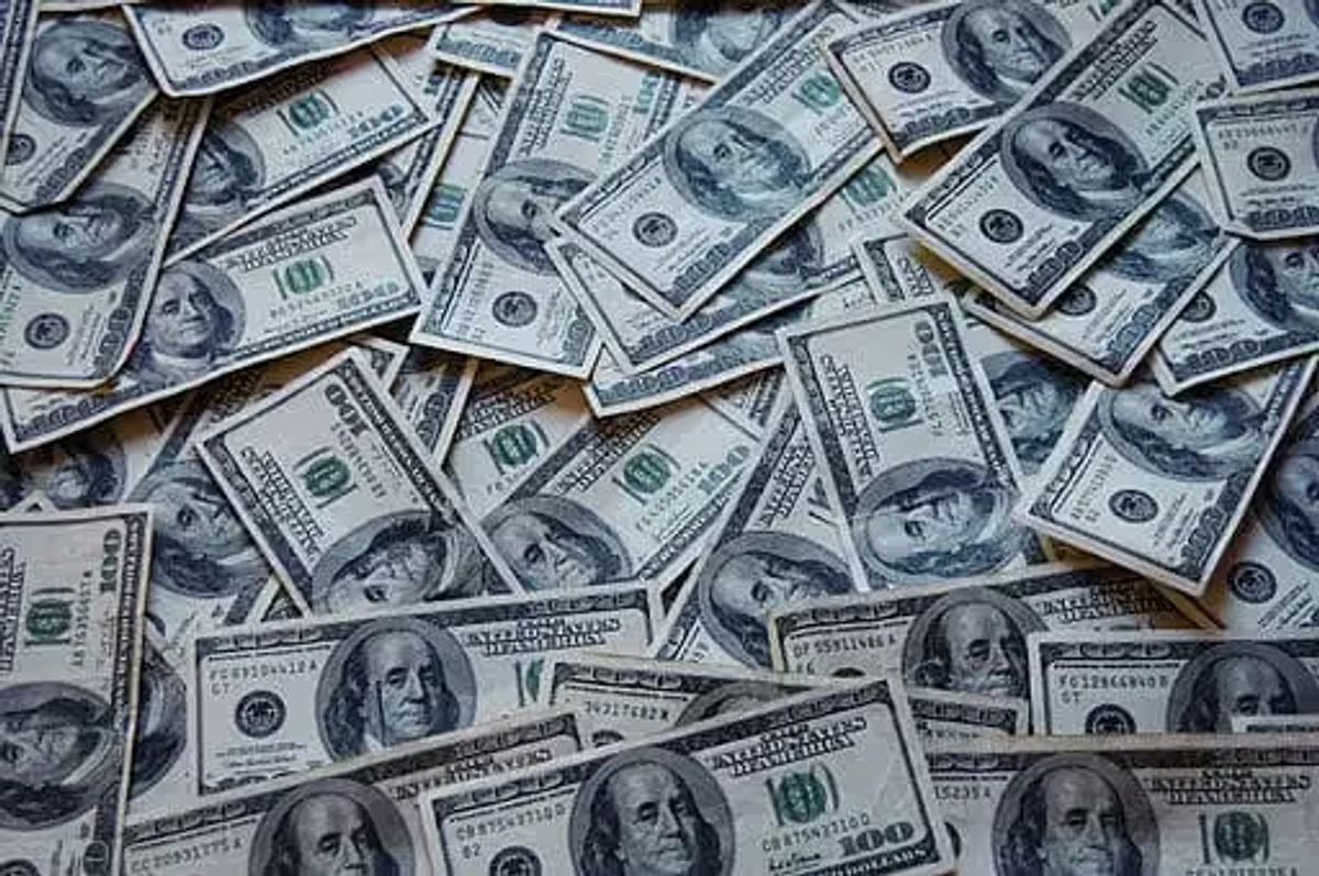 7 Warning Signs You Overpaid for Your Hotel