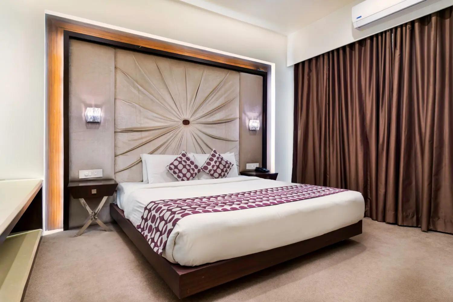 Arlington: Group Hotel Booking Guide