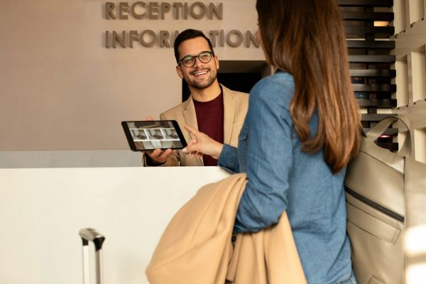 Stop CC Authorization Chaos: Virtual Cards and Direct Billing for Driver Accommodations