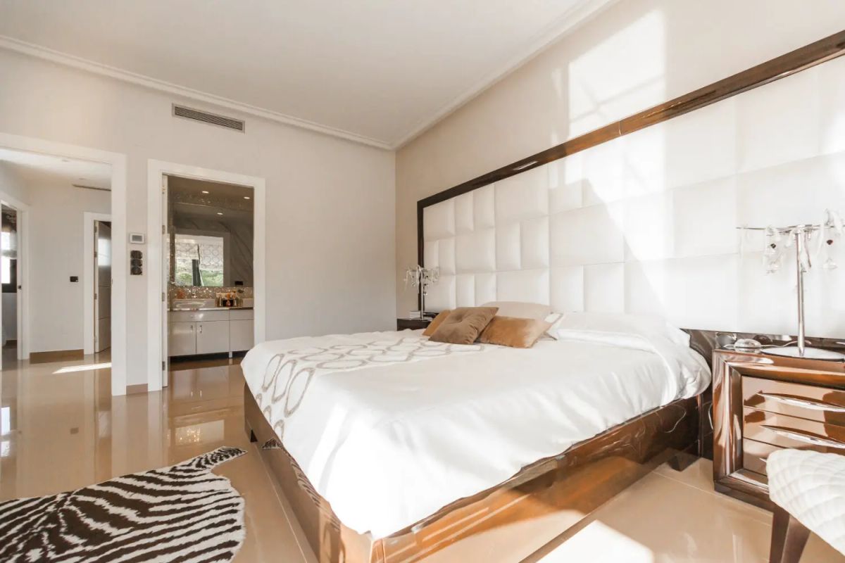 Springfield Group Hotels Booking Guide