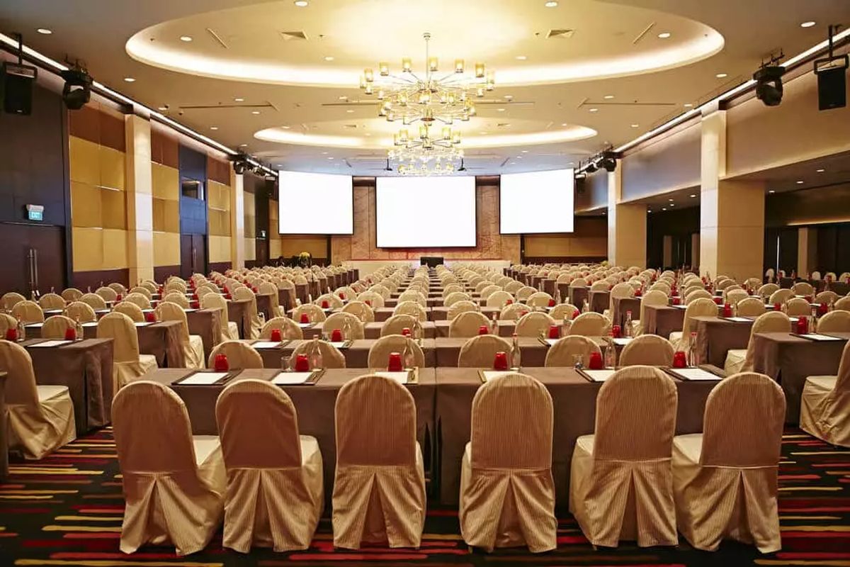 Hotel Packages for Businesses [Meetings and Conferences]