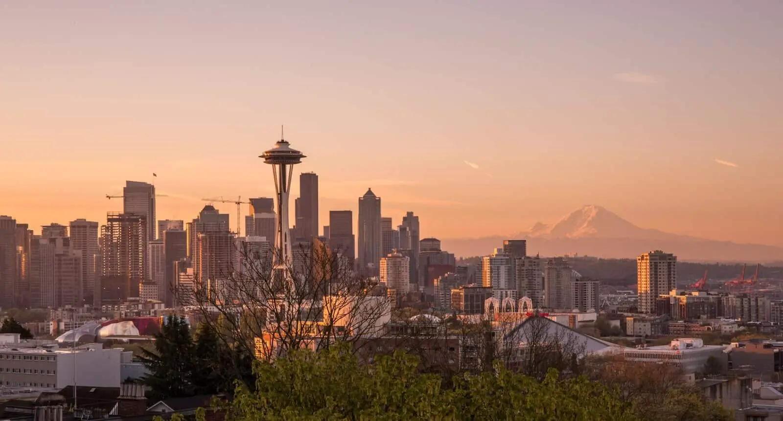 Business Trip: Top 10 Hotels for Business in Seattle
