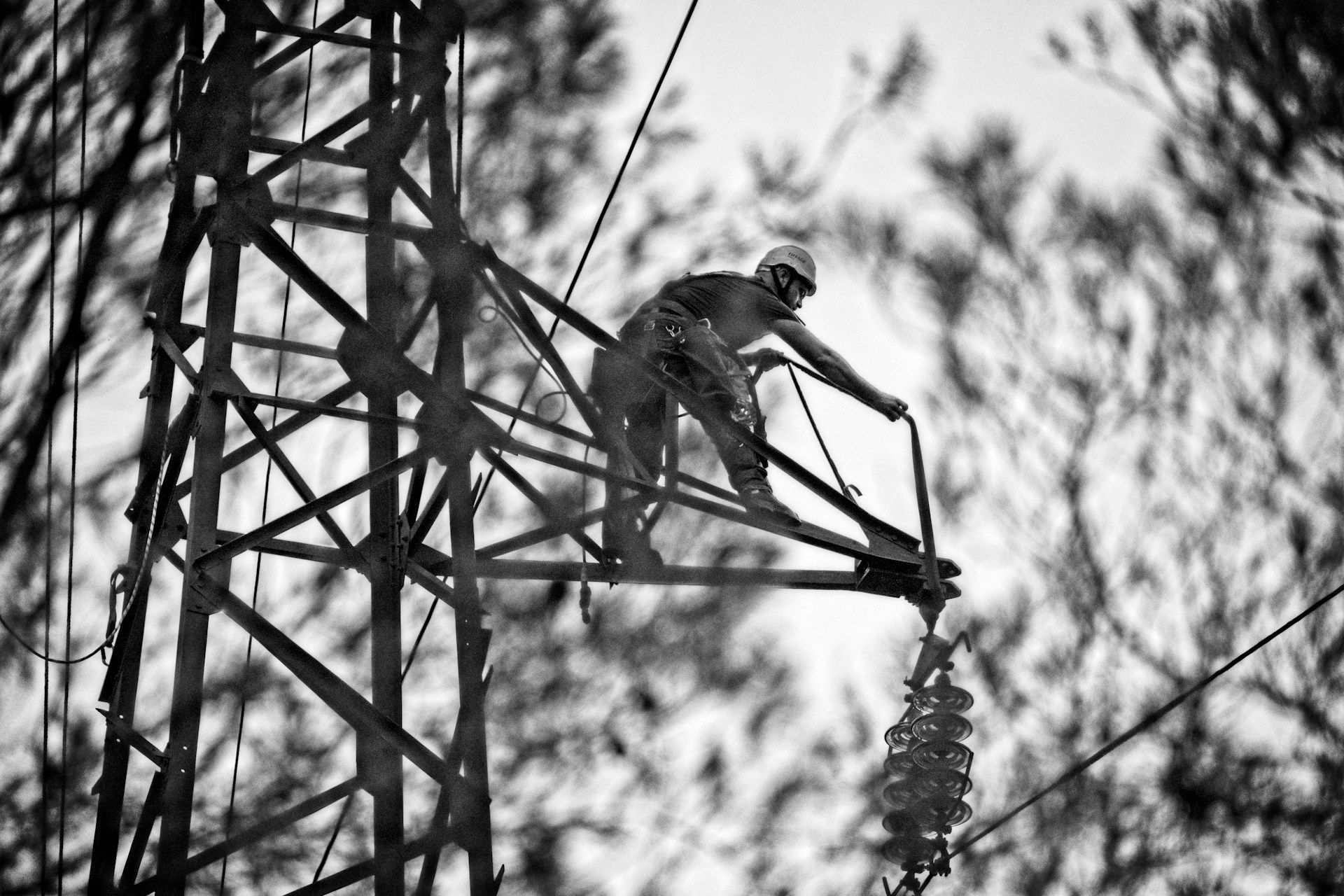 Best Travel Spend Management Tools for Telecommunications Installers