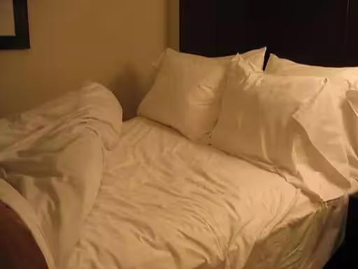 Hotels Accommodate Guests with 24 Hour Stays and Late Check-Outs