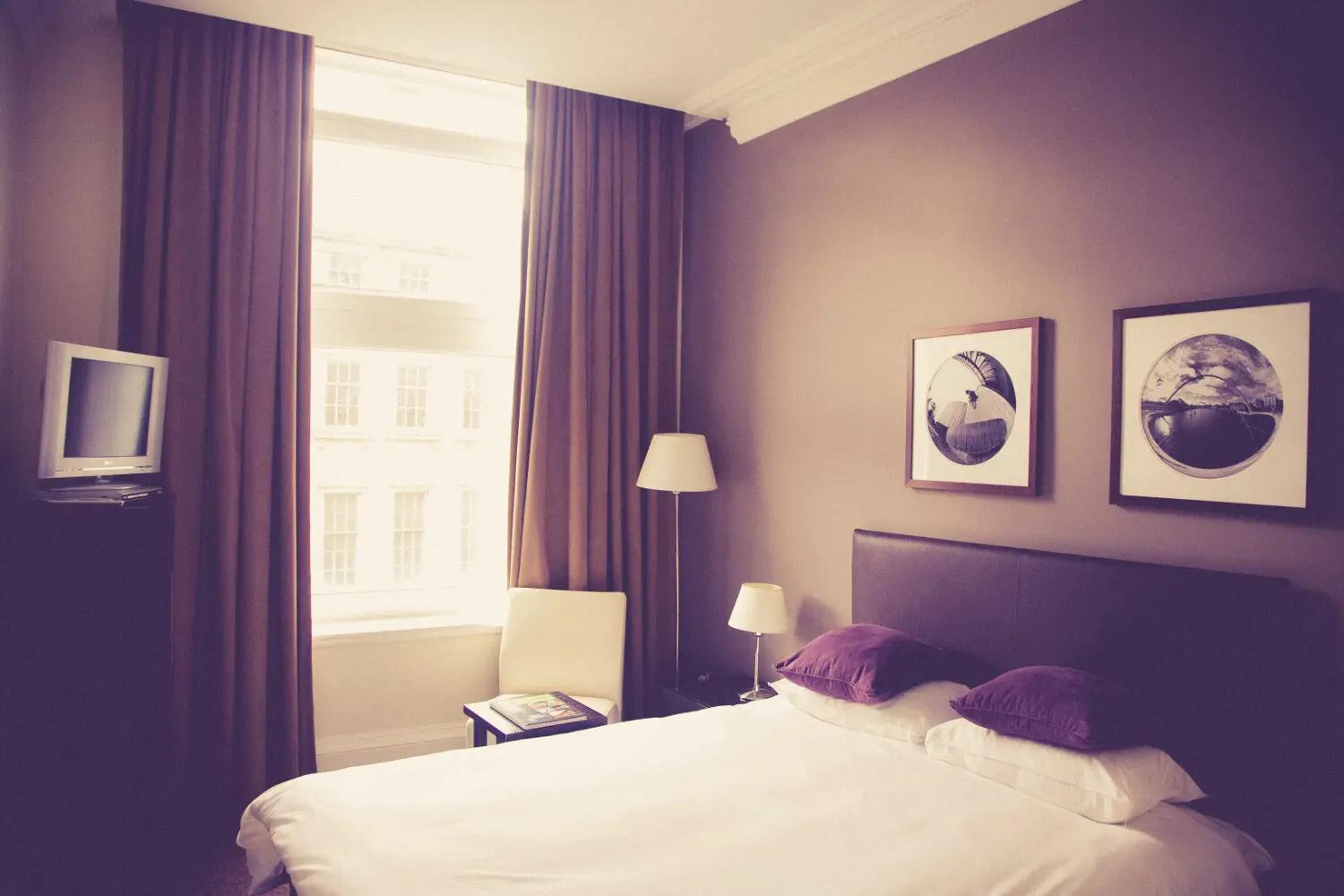 Your Guide to Large Group Hotel Bookings in Durham