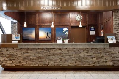 Days Inn by Wyndham Calgary South photo 4