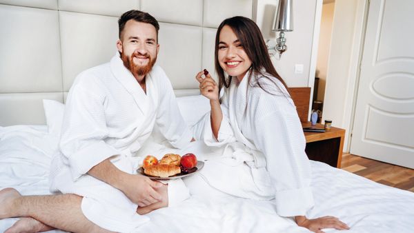 Do we get complementary nights in a wedding block?