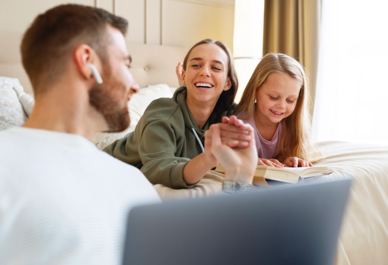 Can we request adjacent rooms or rooms on the same floor for family members?
