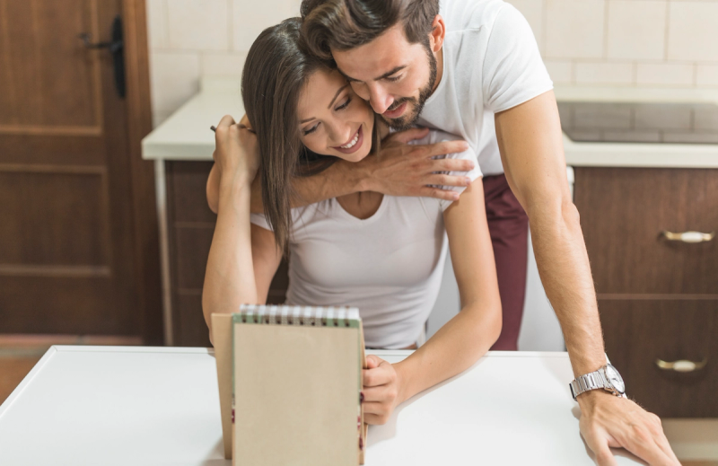 Can we set up a room block before we finalize our wedding date?
