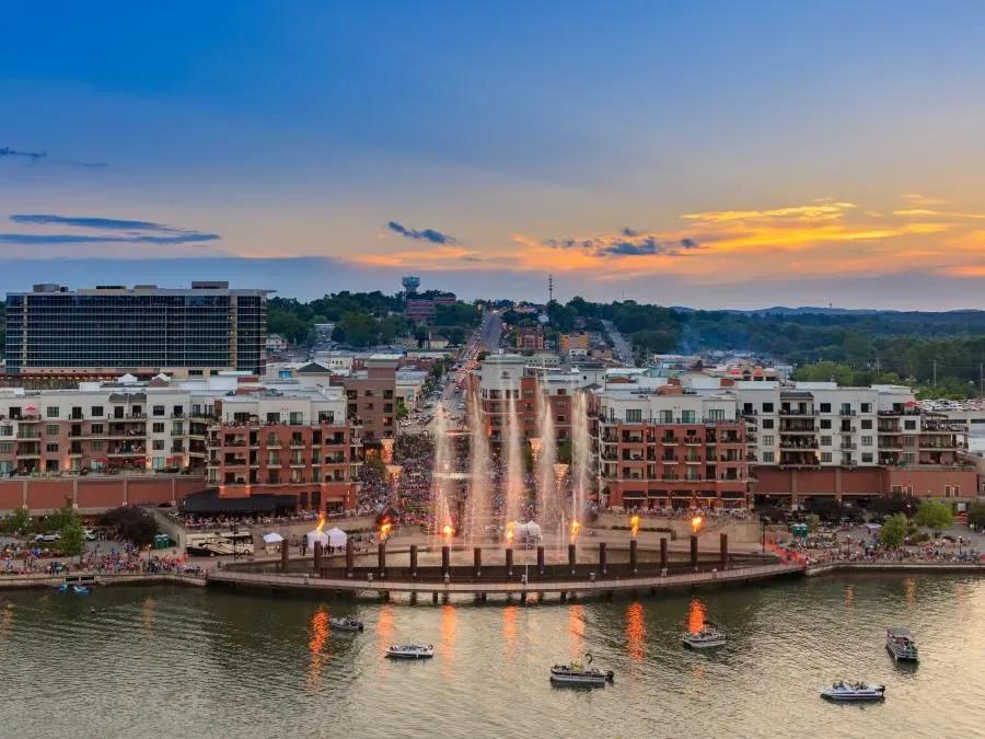Branson, MO