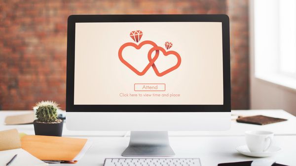 What instructions should we include on our wedding website?