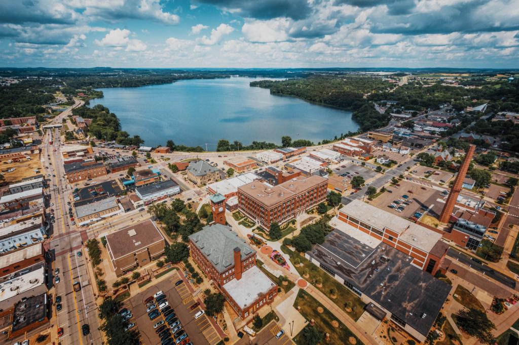 Menomonie, WI