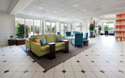 Hilton Garden Inn Montreal Airport photo 2
