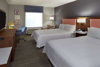 Hampton Inn & Suites by Hilton Montreal-Dorval photo 5