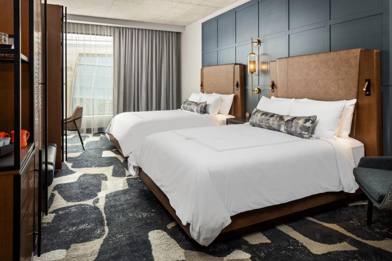 Do hotels offer a discounted wedding suite as part of the room block?