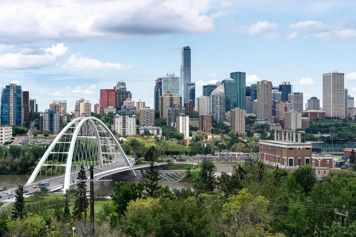 Edmonton. AB hotels