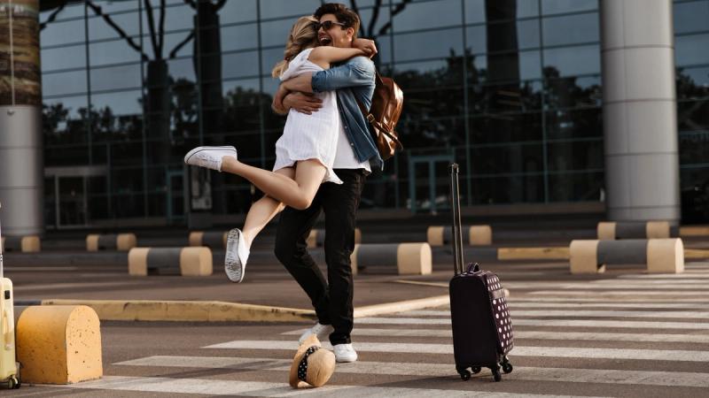 How to make your wedding guests' hotel stay feel personal without overspending