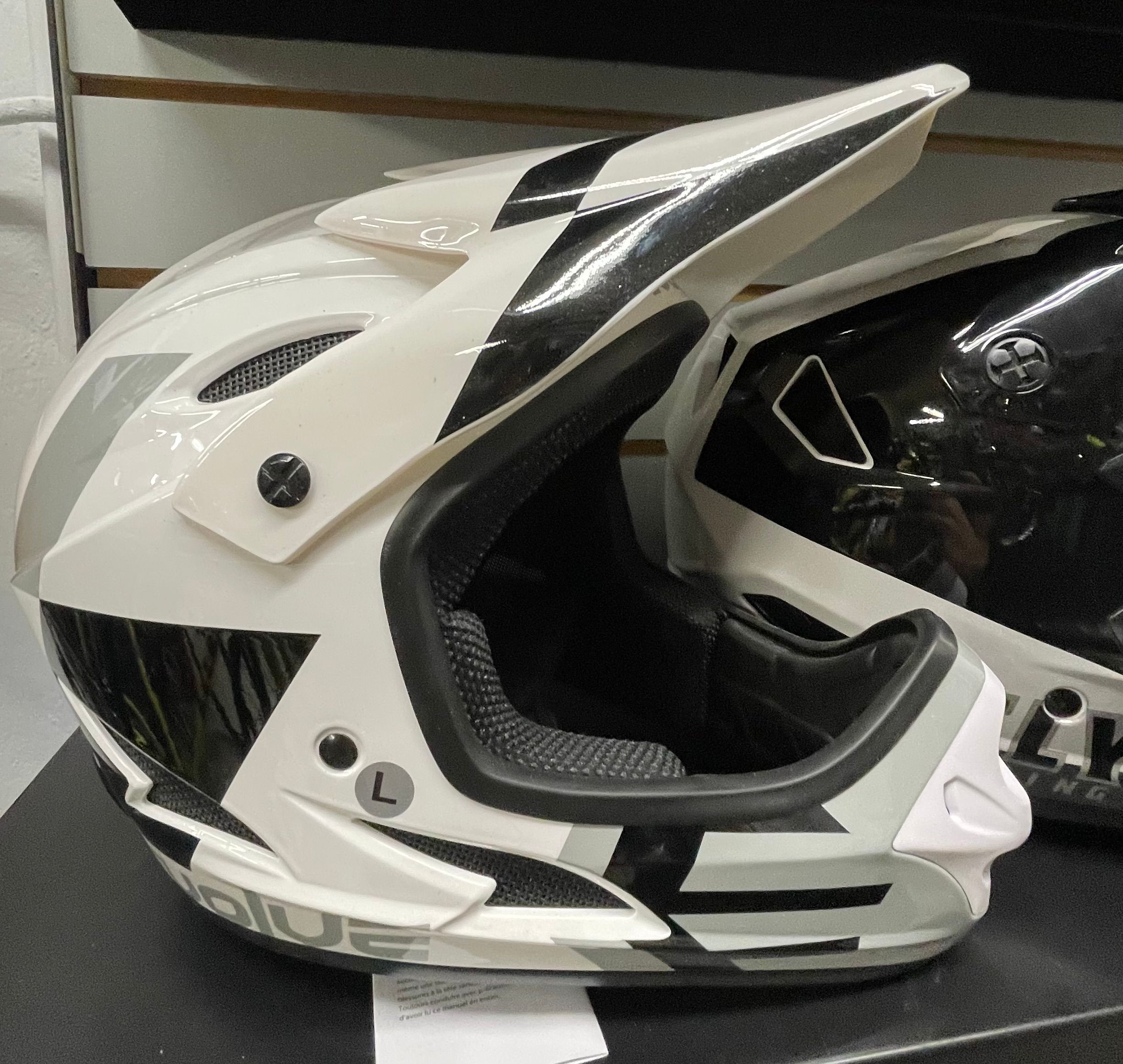 Casque race