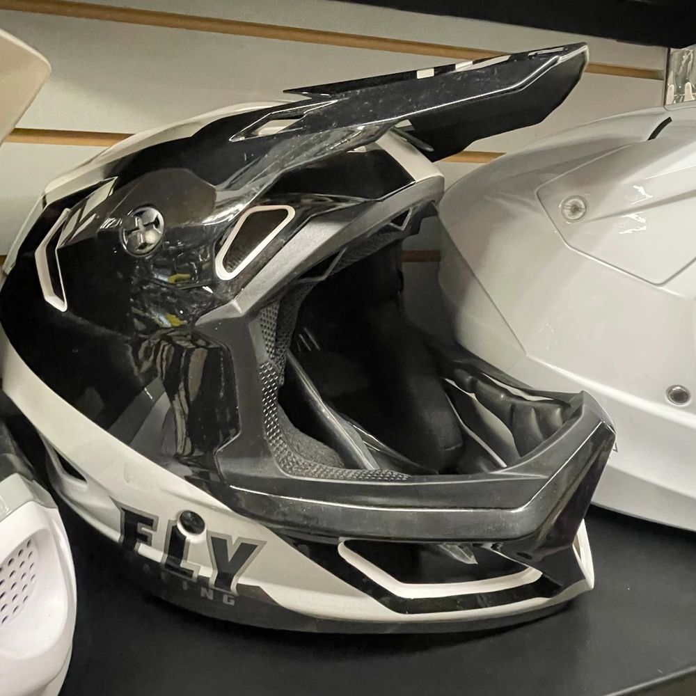 Casque race