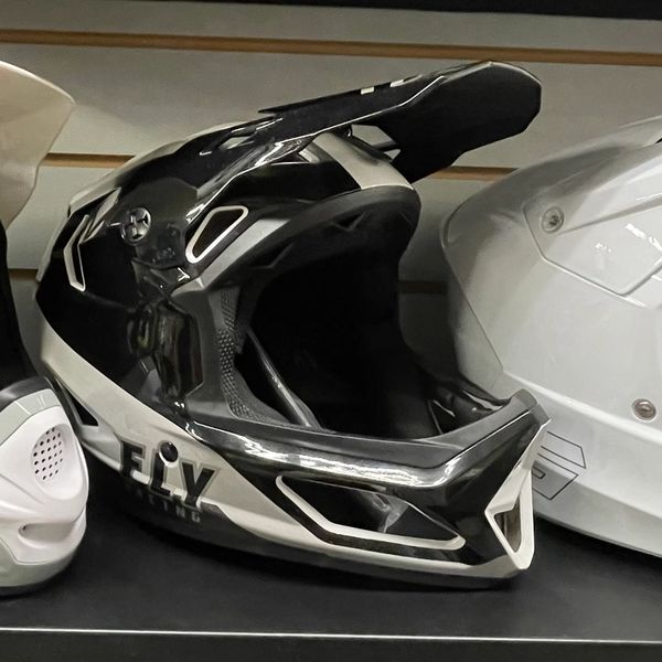Casque race