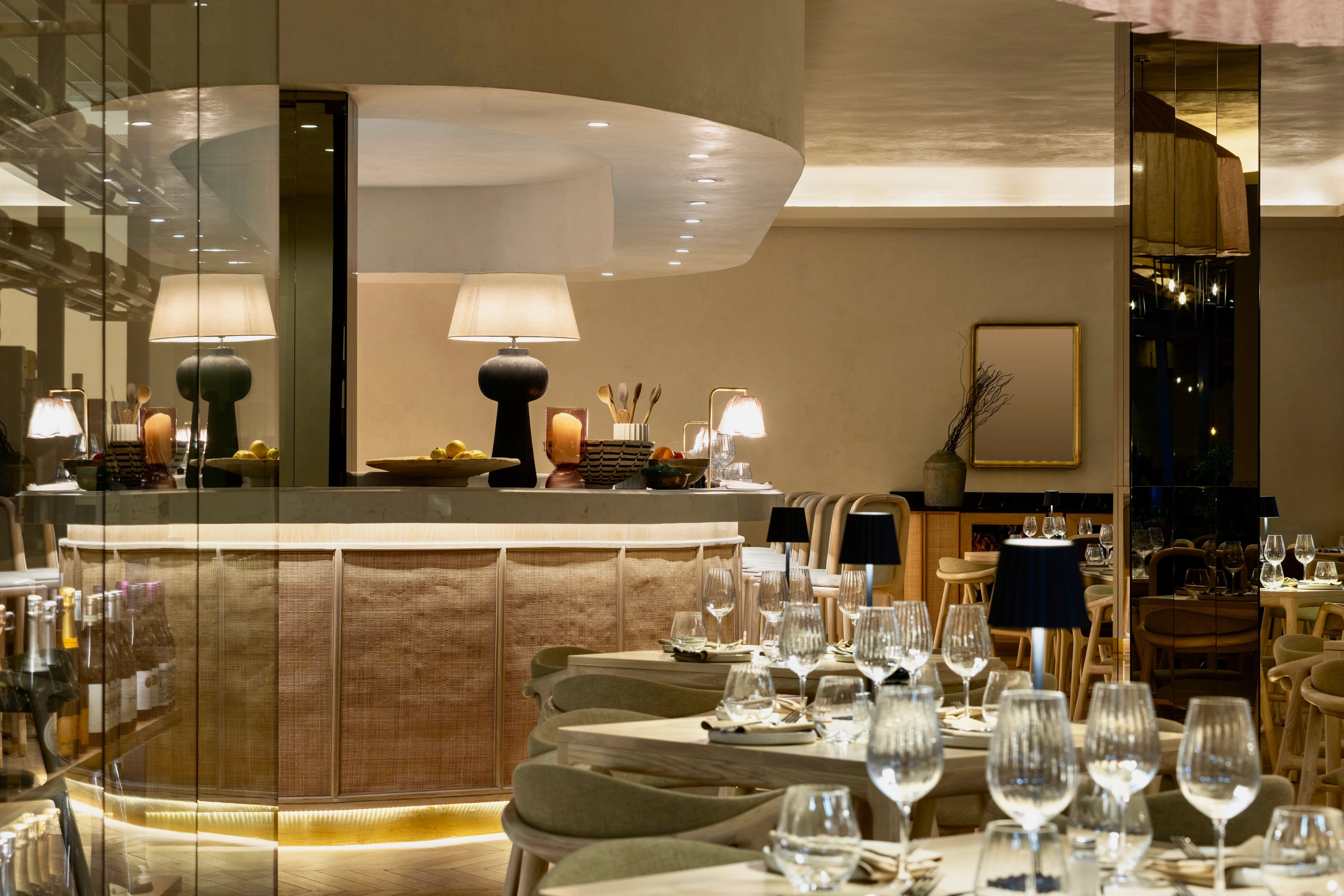 Main dining area & open kitchen