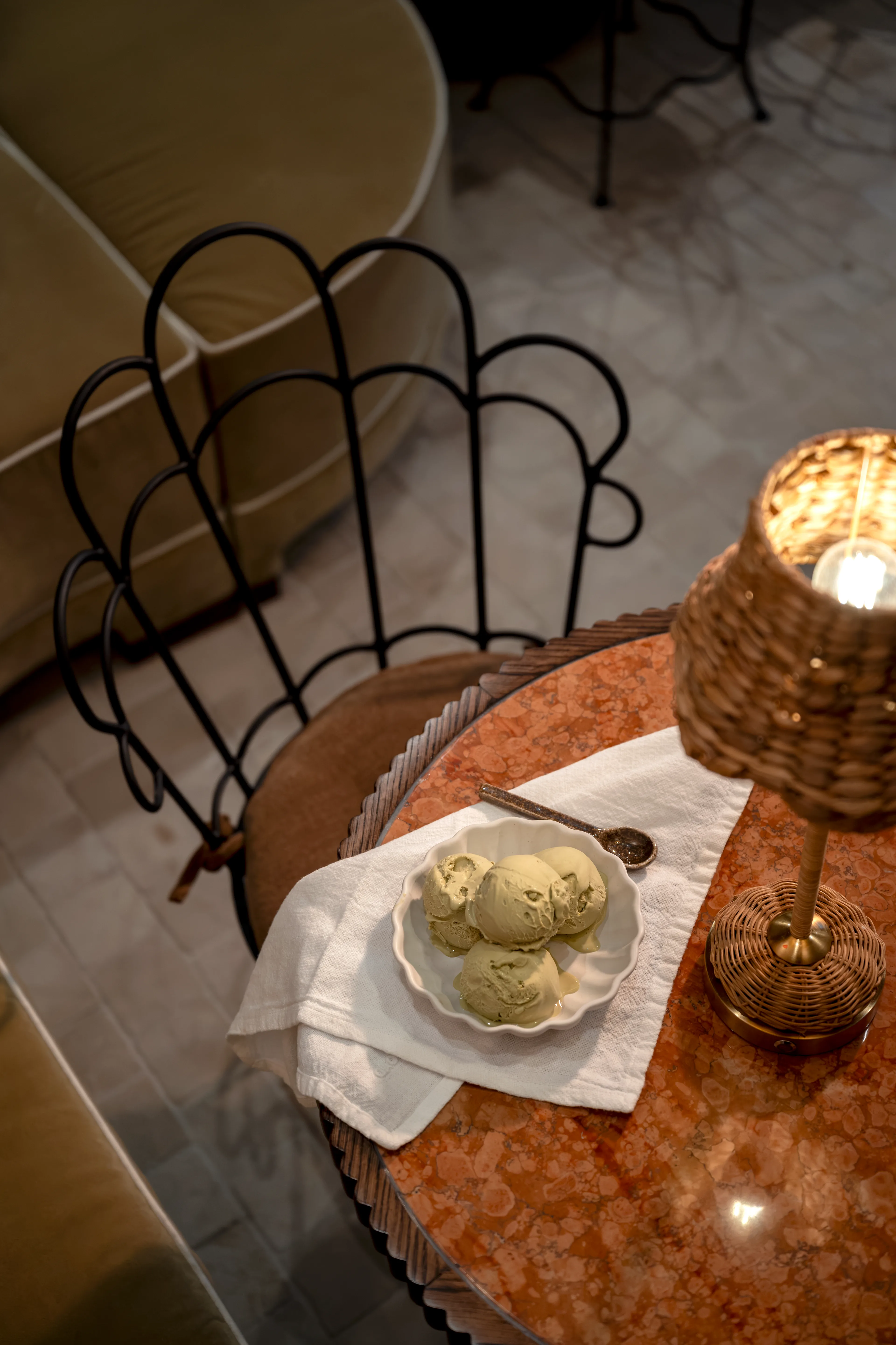 Table detail