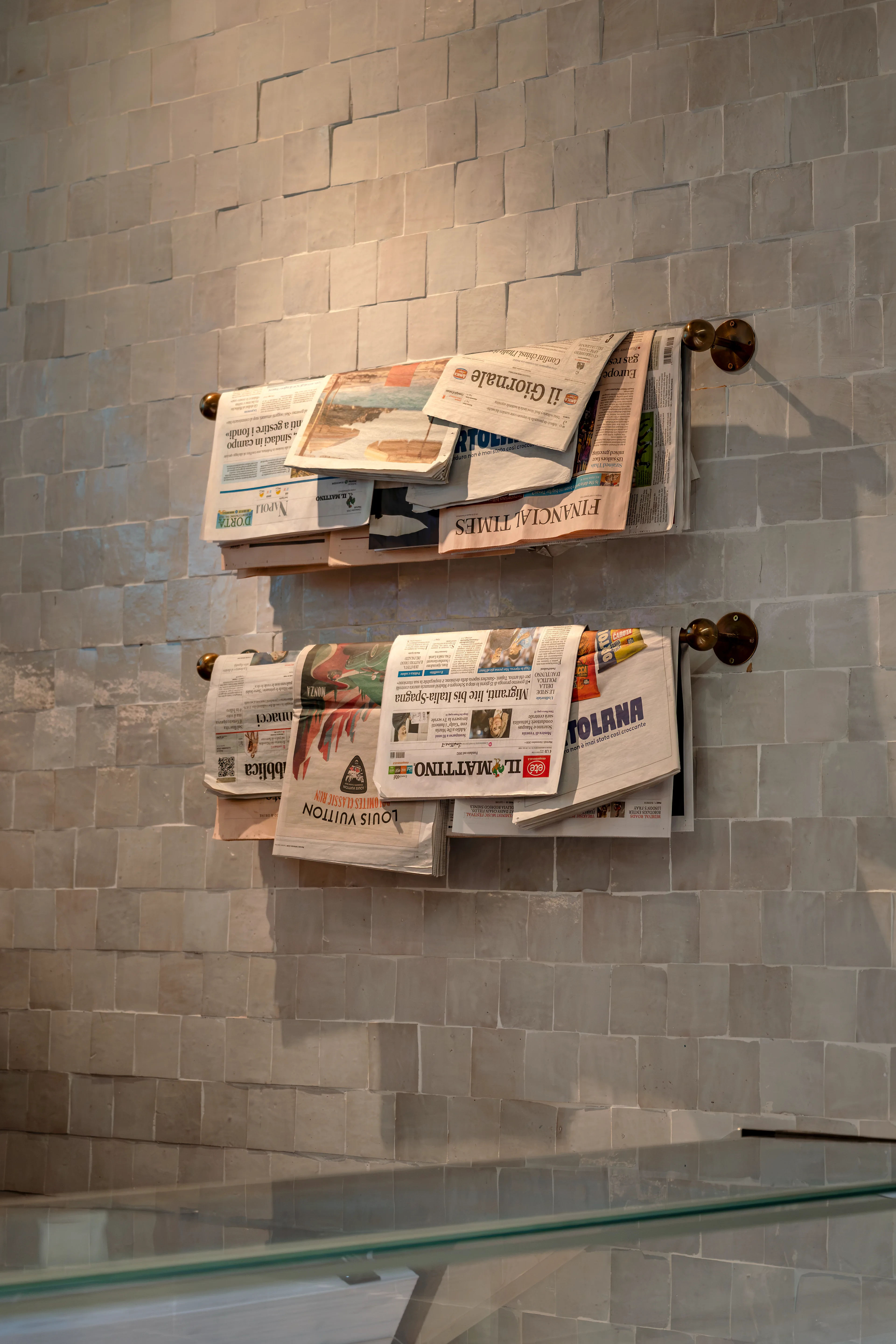 Italian newspaper Detail