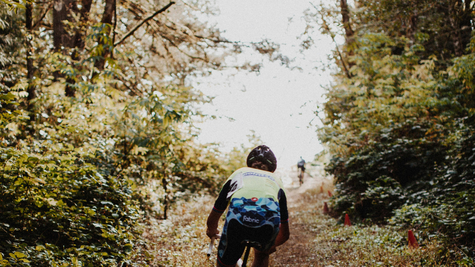 the ultimate guide to understanding and mitigating generative AI hallucinations