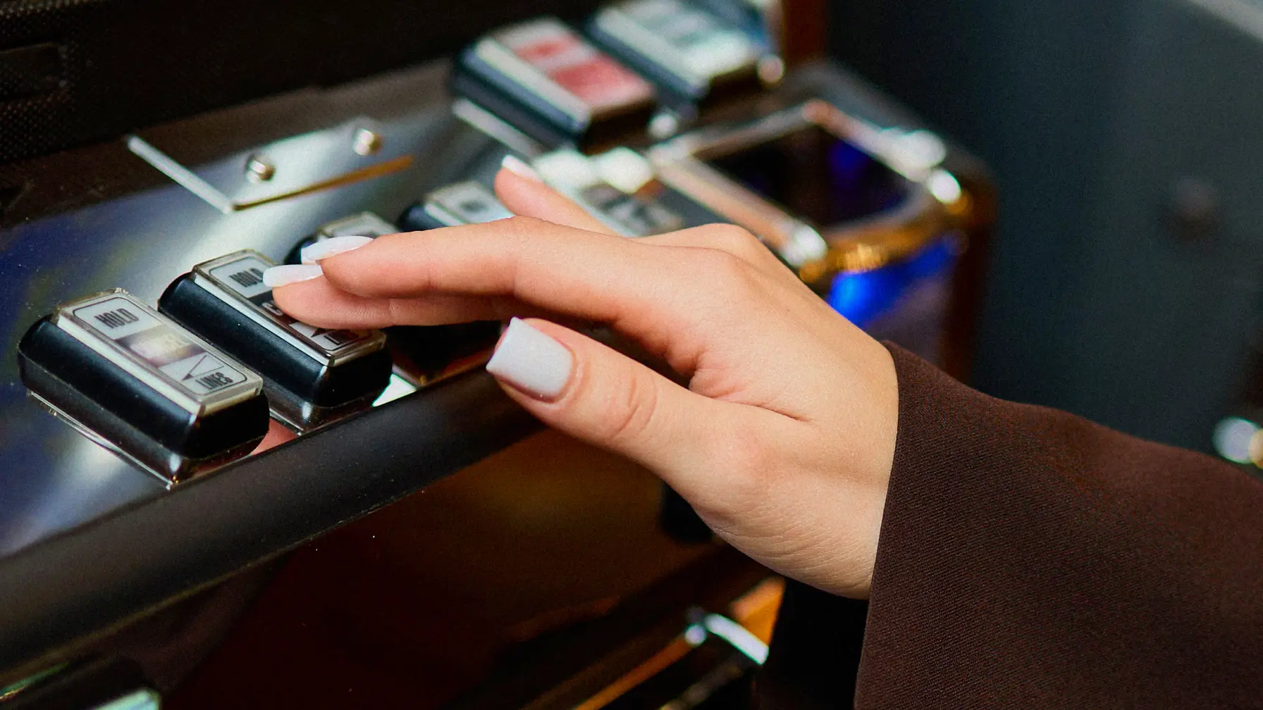 AI agent in the field: 5 AI customer service agent use cases for gaming