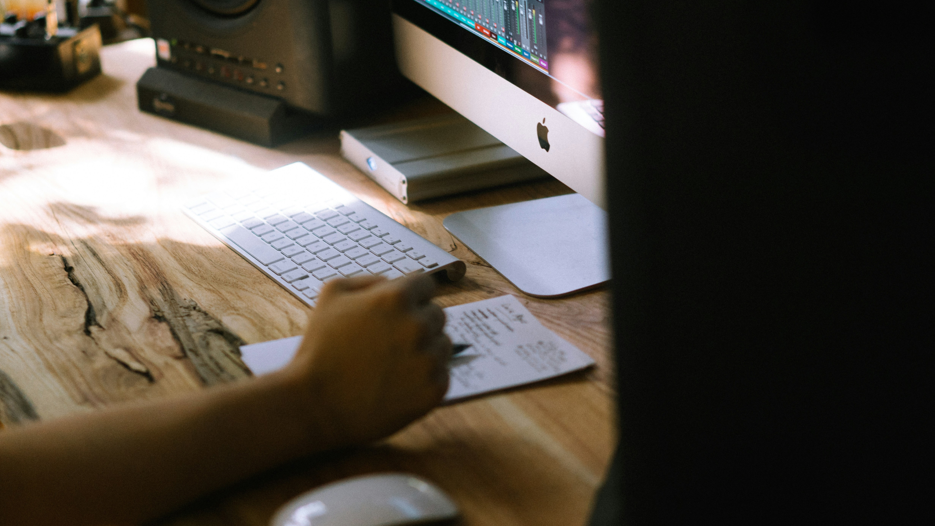 prepare for 2025 tax season: improve customer service with AI