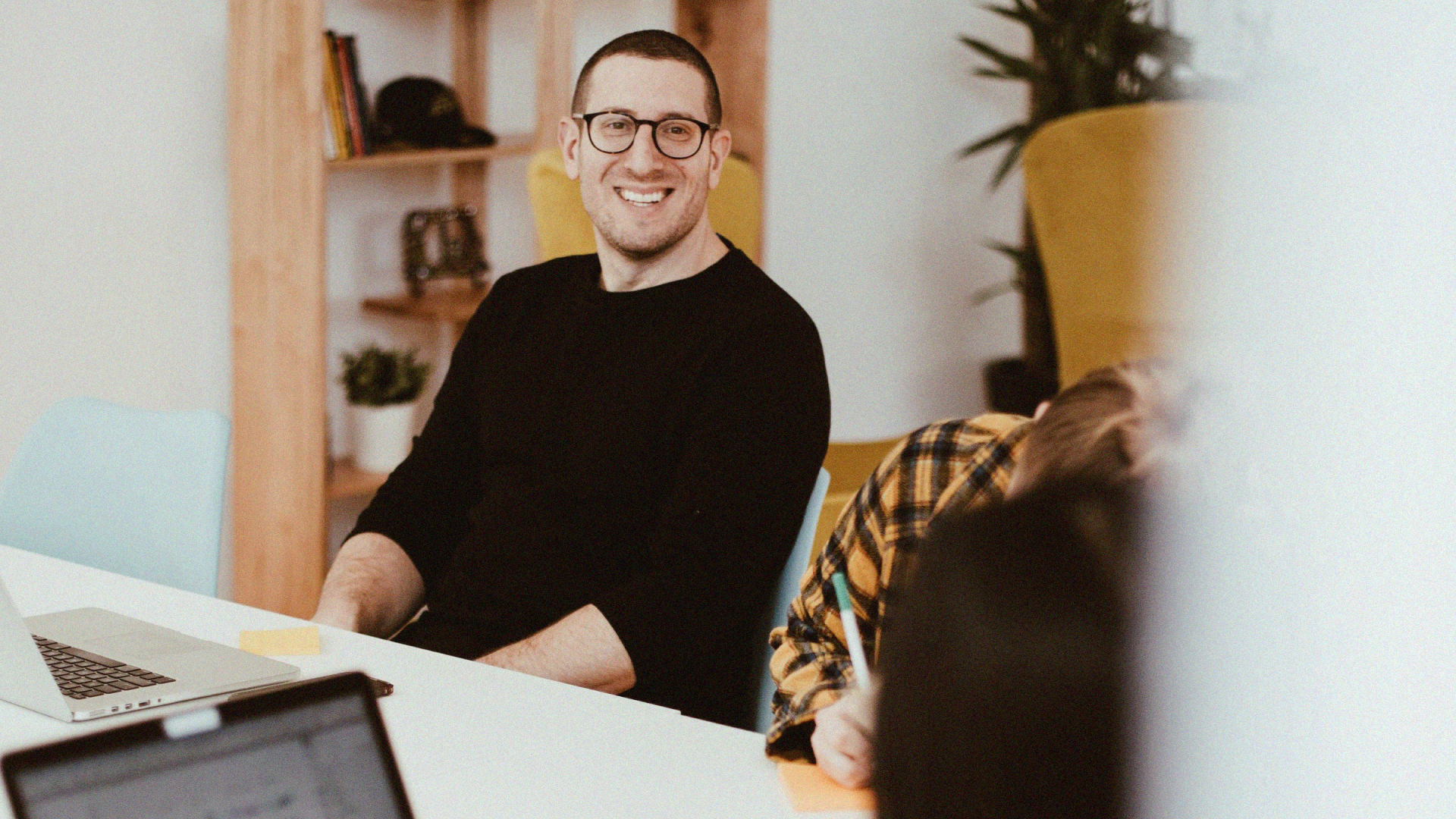 CES, NPS, and AHT: underrated customer service metrics and how to master them